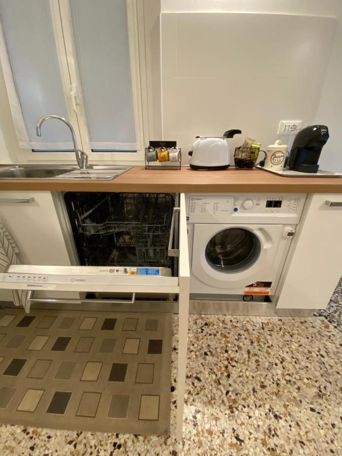 Appartamento Albatros Savona Esterno foto