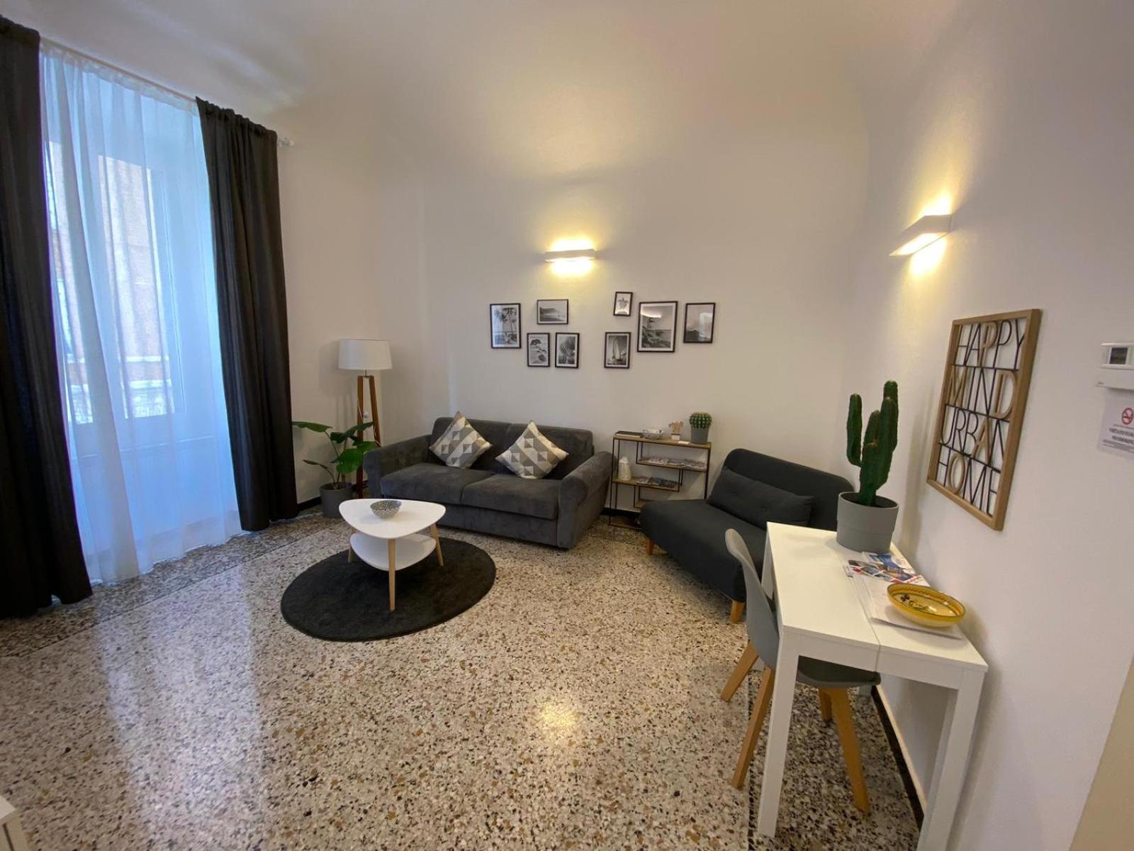 Appartamento Albatros Savona Esterno foto